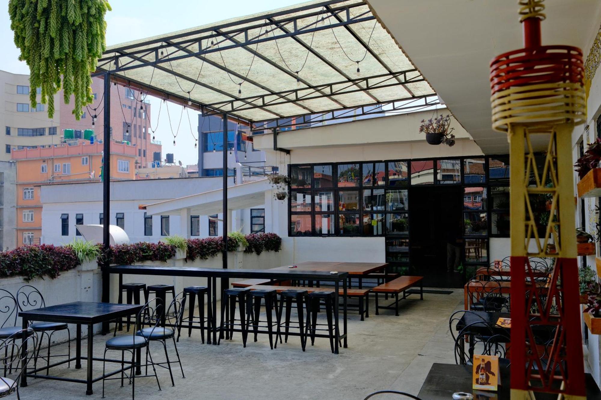 Yakety Yak Hostel Kathmandu Bagian luar foto