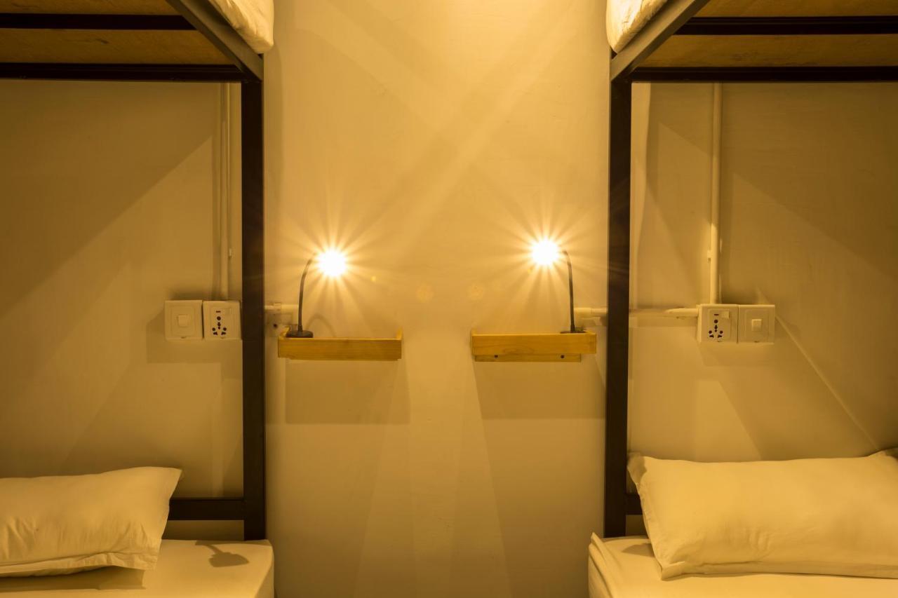 Yakety Yak Hostel Kathmandu Bagian luar foto
