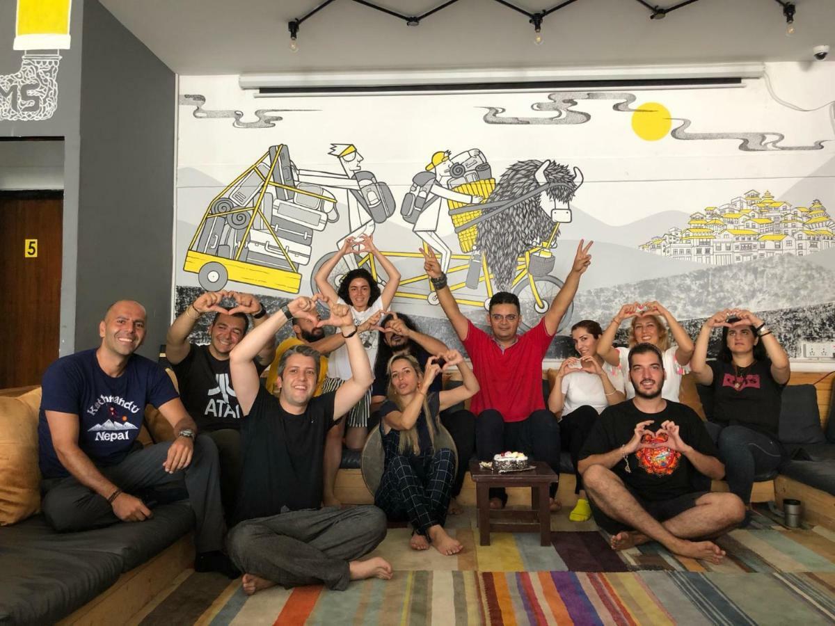 Yakety Yak Hostel Kathmandu Bagian luar foto
